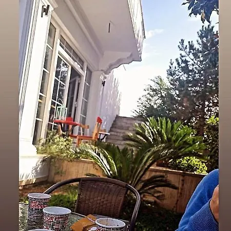 Univers Szálloda Elbasan