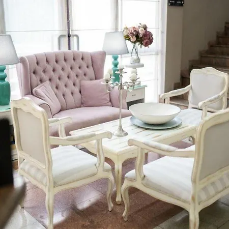 酒店 Univers