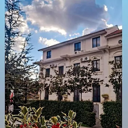 Hotel Univers 4*