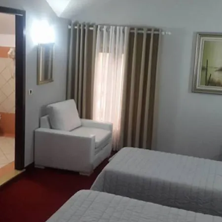 Univers 4* Elbasan