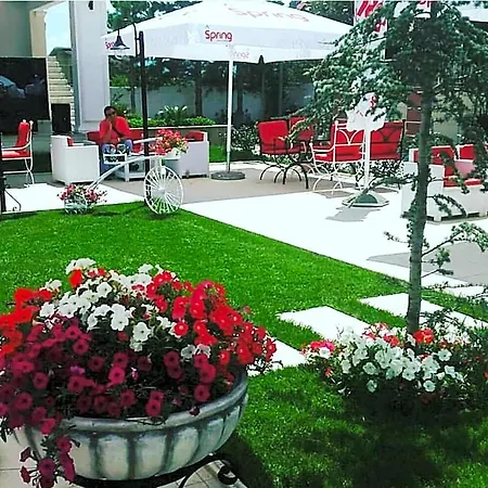 Univers Hotel