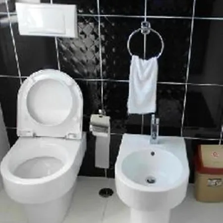Univers 4* Elbasan